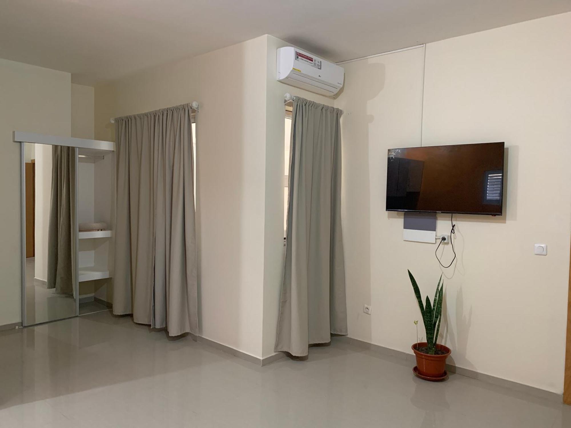 J Martins Apart Hotel 塔拉法尔 外观 照片